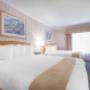Guest room with queen bed(s) Guest room with queen bed(s)