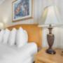 Guest room with queen bed(s) Guest room with queen bed(s)