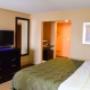 Guest room with one bed Guest room with one bed