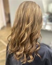 Roots To Ends Hair Studio