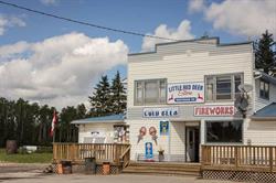 Little Red Deer Store & Gas