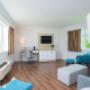 King Executive Suite One King bed and One sofabed King Executive Suite One King bed and One sofabed