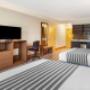 Two Beds with Full Kitchen Two Beds with Full Kitchen