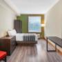 Single Room with Full Kitchen Single Room with Full Kitchen