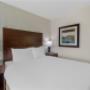One Queen Guest Room One Queen Guest Room