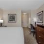 One Queen Guest Room One Queen Guest Room