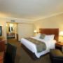 Queen Bed Room Queen Bed Room