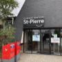 La Clinique est située au 1019 boulevard des Pins. Elle est à 650 mètres de la Polyvalente Le Carrefour, localisation très pratique pour vos enfants y poursuivant leurs études. La Clinique est située au 1019 boulevard des Pins. Elle est à 650 mètres de la Polyvalente Le Carrefour, localisation très pratique pour vos enfants y poursuivant leurs études.
