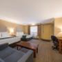 2 Double Beds Suite with Kitchenette & Sofa Bed (Exterior Access) 2 Double Beds Suite with Kitchenette & Sofa Bed (Exterior Access)
