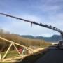 Setting Trusses wit the
70 Ton Hiab Setting Trusses wit the
70 Ton Hiab