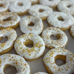 Amazing Donuts Inc.