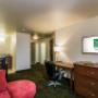 Well-equipped suite Well-equipped suite