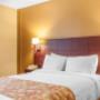 Guest room with one bed Guest room with one bed