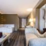 Queen suite Queen suite