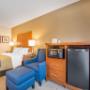 Guest room with microwave and refrigerator Guest room with microwave and refrigerator