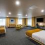 Suite with queen bed(s) Suite with queen bed(s)