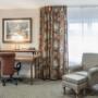 Spacious suite with sitting area Spacious suite with sitting area