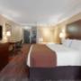 King Suite with Jetted Tub and Sofabed King Suite with Jetted Tub and Sofabed