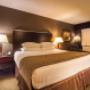 Queen Bed Guest Room Queen Bed Guest Room