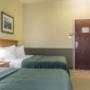 Spacious room with queen beds Spacious room with queen beds