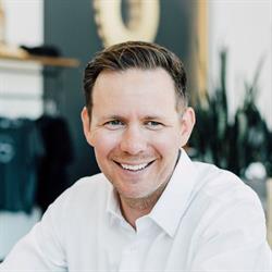 Pete Shpak - Vancouver Realtor - Vuppie Real Estate Team