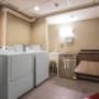 Guest laundry facilities Guest laundry facilities