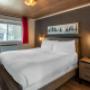 Guest room with queen bed(s) Guest room with queen bed(s)