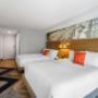 Guest room with queen bed(s) Guest room with queen bed(s)