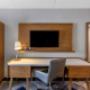 Guest room with queen bed(s) Guest room with queen bed(s)