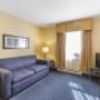 Queen suite Queen suite
