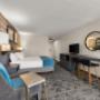 King Room with Kitchenette King Room with Kitchenette