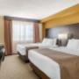 Guest room with queen bed(s) Guest room with queen bed(s)