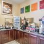 Breakfast area Breakfast area