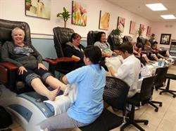 Blue & Pink Nails Spa in Abbotsford