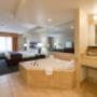 Whirlpool Suite-King Bed Whirlpool Suite-King Bed