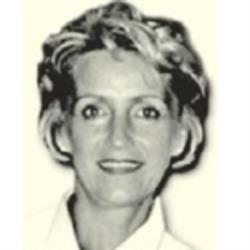 Dr Lynda Paquette
