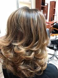 Cheveux Aventura in Kirkland
