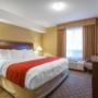 Guest room with king bed Guest room with king bed