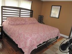 Lakeside Suites