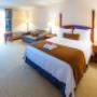 Guest room with queen bed(s) Guest room with queen bed(s)
