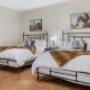 Guest room with queen bed(s) Guest room with queen bed(s)