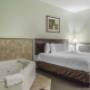 Guest room with whirlpool bathtub Guest room with whirlpool bathtub