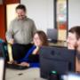 En classe, en entreprise ou à distance, le Centre de formation continue s’adapte à votre réalité pour vous offrir les outils pour votre croissance professionnelle ou celle de votre entreprise. En classe, en entreprise ou à distance, le Centre de formation continue s’adapte à votre réalité pour vous offrir les outils pour votre croissance professionnelle ou celle de votre entreprise.
