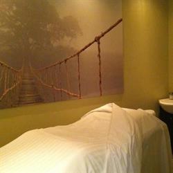 Instyle Hair Design & Spa