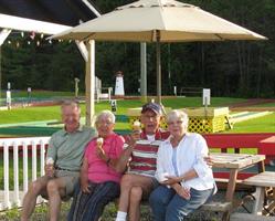 Maurie's Mini-Putt & Ice Cream