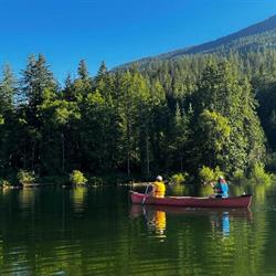 Griffin Lake Cabins - Revelstoke, BC