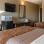 Guest room with flat-screen television Guest room with flat-screen television