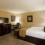 Queen Bed Room Queen Bed Room