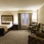 Queen Bed Room Queen Bed Room