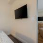 Queen Suite Queen Suite